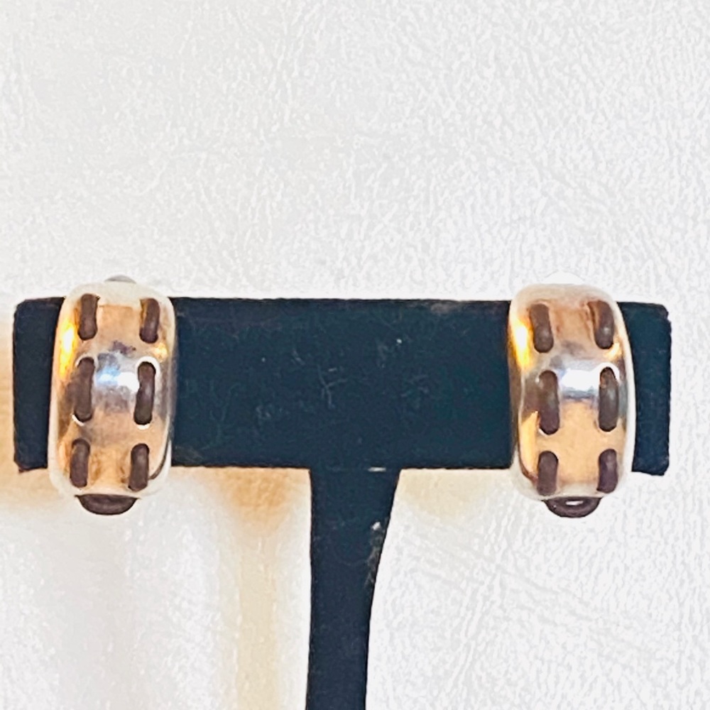 LP 925 Sterling Silver Clip On Hoop Earrings